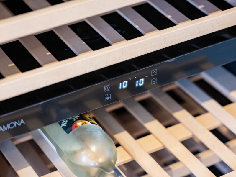 Wine cooler with digital display at Castle View Cottage.